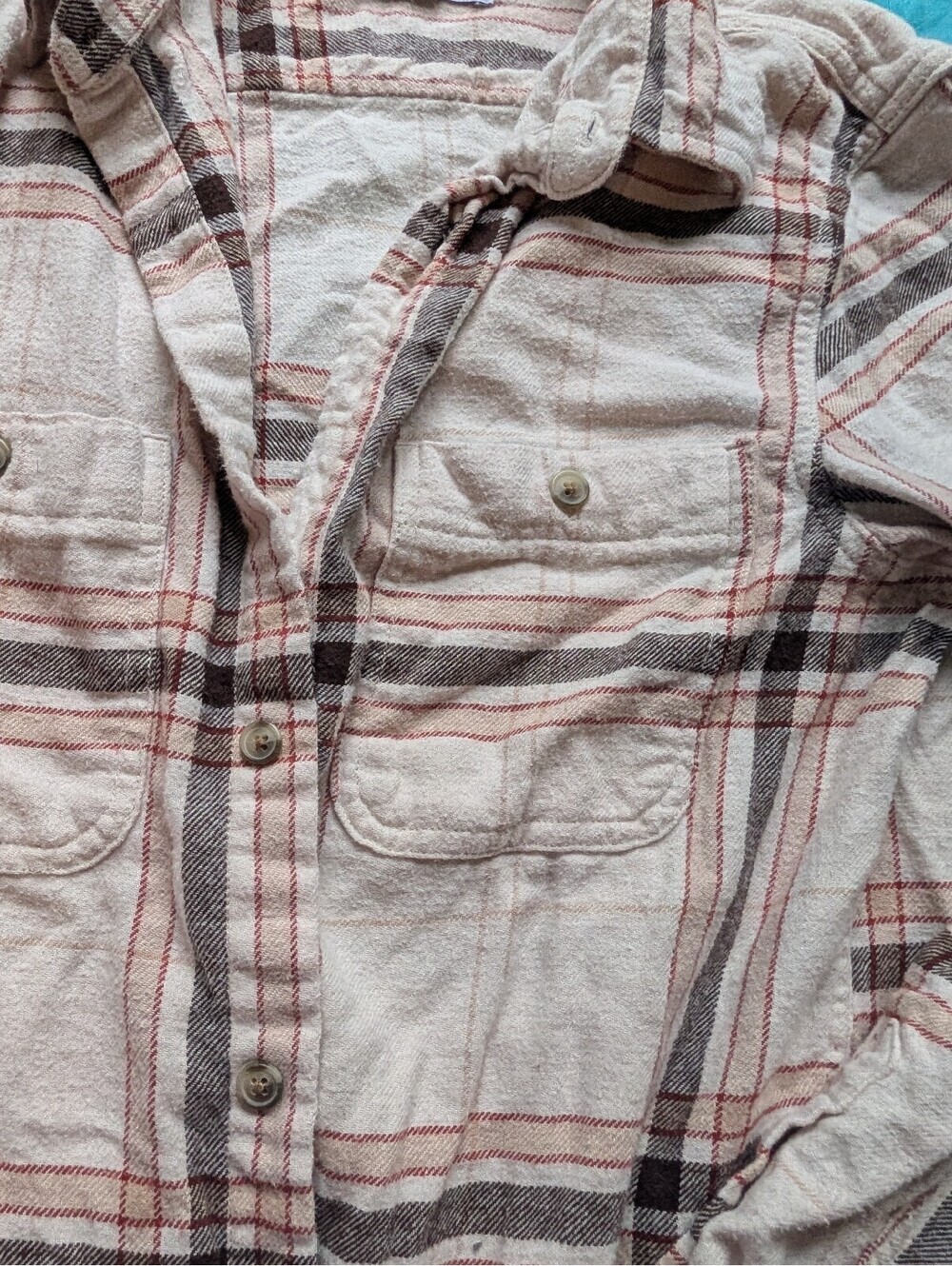 Old Navy Women's Plaid Button-Up Shirt Size Small | Pink Gray & Cream - Picture 5 of 7
